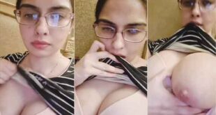 Pakistani Sexy Girl Showing Big Boobs HD Video